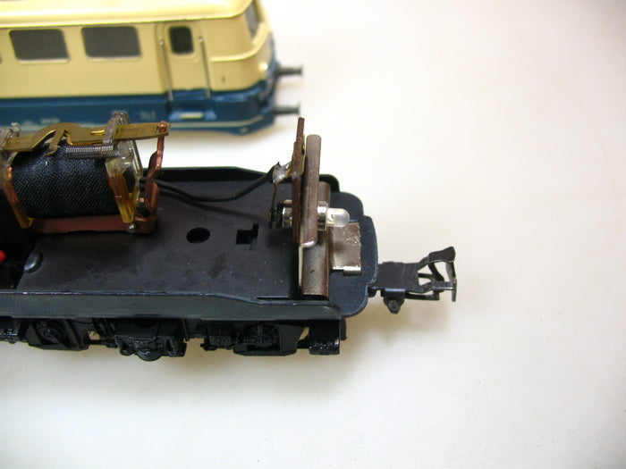 BA5S LED bulb 2LED  light LED BA5S 16-22V warm white for Märklin 7318,7320,7324,7327