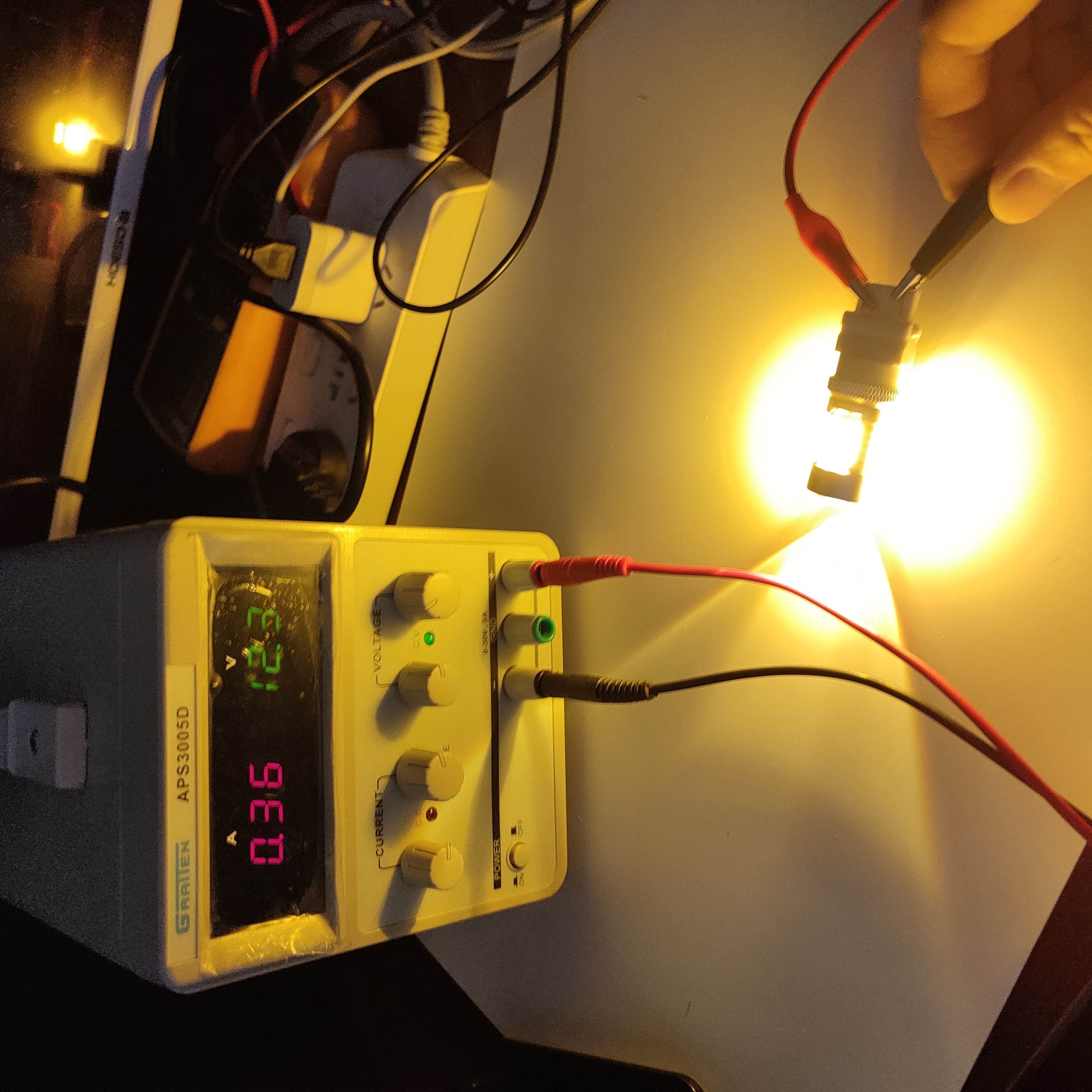 2Pcs 3157 T20 7443 W21/5W W21W LED Canbus Switchback Bulbs For Car DRL Turn Signal Lights Dual Color White and Amber 12V