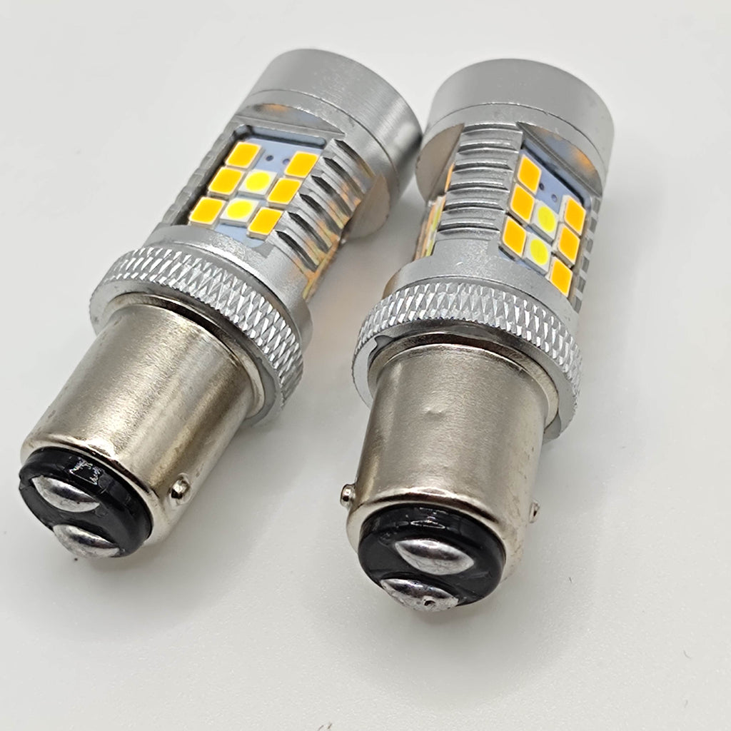 2Pcs 3157 T20 7443 W21/5W W21W LED Canbus Switchback Bulbs For Car DRL Turn Signal Lights Dual Color White and Amber 12V